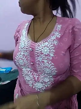 Snapshot of Samarya-78 chatting on April 17, 2026, 7:28 pm Samarya-78 online show from April 17, 2026, 7:28 pm