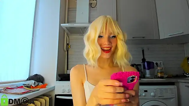  Alice Kitty online show from December 14, 2024, 8:45 am