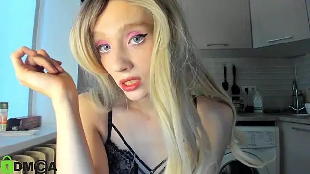  Alice Kitty online show from January 28, 2025, 12:00 pm