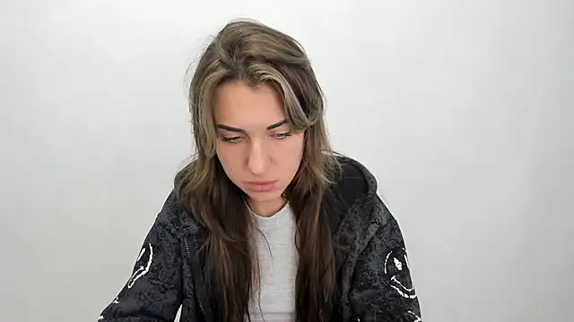 Summmmersky online show from January 29, 2025, 12:13 pm