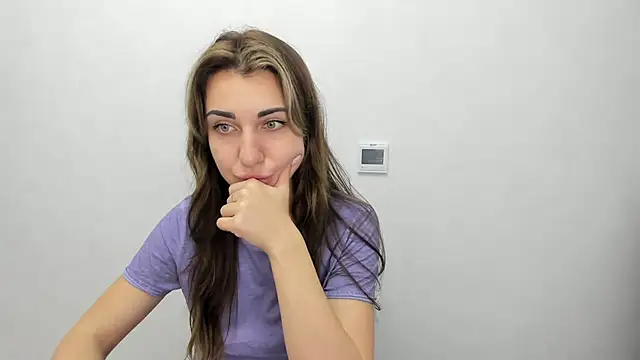 Summmmersky online show from February 1, 2025, 10:05 am