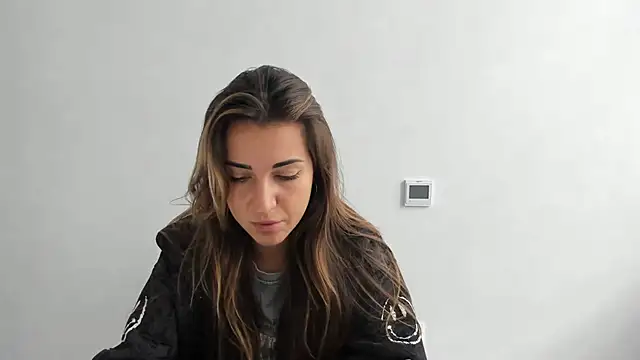 Summmmersky online show from October 10, 2025, 8:02 am