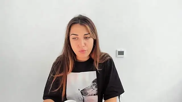 Summmmersky online show from October 28, 2025, 9:13 am