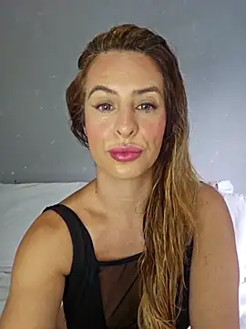 Snapshot of Nina_Sport chatting on February 23, 2025, 2:25 pm Nina Sport online show from February 23, 2025, 2:25 pm