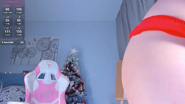 Snapshot of JennyWoody chatting on December 28, 2024, 2:32 pm JennyWoody online show from December 28, 2024, 2:32 pm