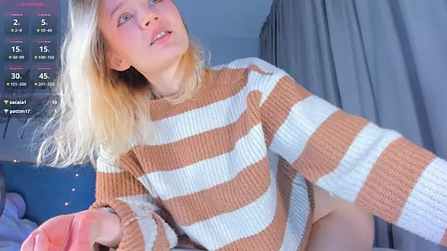 Snapshot of JennyWoody chatting on January 19, 2025, 3:53 pm JennyWoody online show from January 19, 2025, 3:53 pm