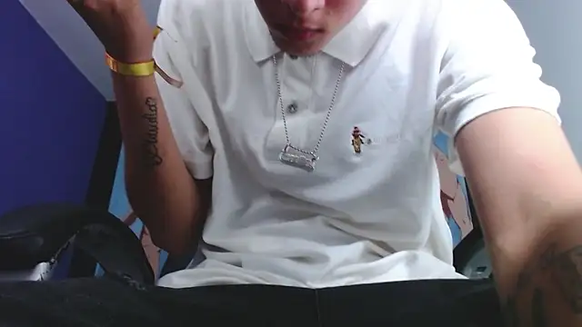 FrannBoy online show from February 1, 2025, 10:02 pm