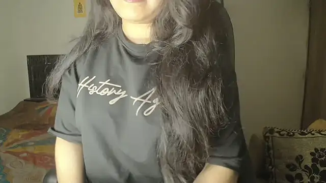 Most-Beautiful-Queen online show from March 16, 2026, 8:46 pm