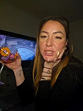 Britishbella online show from January 11, 2025, 3:13 am