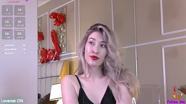 SerenaBennet online show from September 25, 2025, 11:03 am