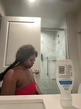 Snapshot of JoWheelsss chatting on February 21, 2025, 8:05 pm JoWheelsss online show from February 21, 2025, 8:05 pm