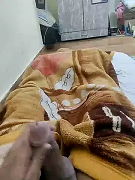 Snapshot of mrmukesh007 chatting on February 16, 2025, 3:27 pm mrmukesh007 online show from February 16, 2025, 3:27 pm