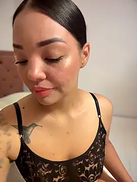 Sara LipsX online show from May 27, 2026, 2:41 am