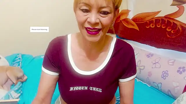 Snapshot of electra-mommy chatting on October 11, 2025, 12:26 pm electra-mommy online show from October 11, 2025, 12:26 pm