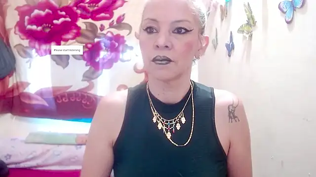 Snapshot of electra-mommy chatting on October 24, 2025, 12:01 pm electra-mommy online show from October 24, 2025, 12:01 pm