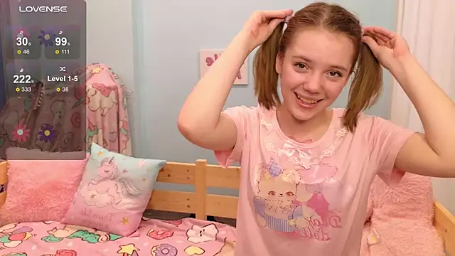 Snapshot of PrincessLittleKiki chatting on October 29, 2025, 8:38 am PrincessLittleKiki online show from October 29, 2025, 8:38 am