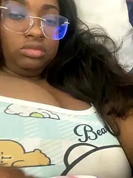 Snapshot of _MARRTINNA_ chatting on December 3, 2024, 8:49 am MARRTINNA online show from December 3, 2024, 8:49 am