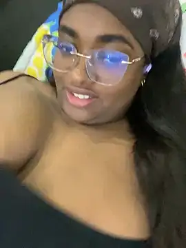 Snapshot of _MARRTINNA_ chatting on January 14, 2025, 8:09 am MARRTINNA online show from January 14, 2025, 8:09 am