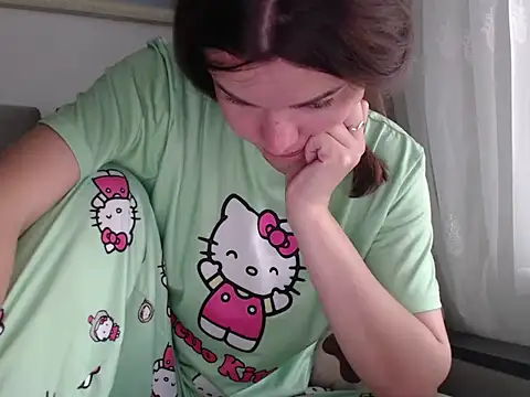  JustmeHere  online show from October 30, 2025, 8:49 am