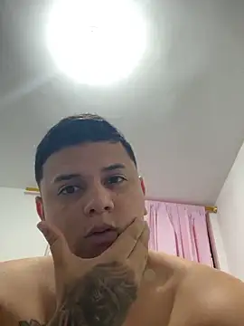 Jefrey0298 online show from April 3, 2026, 9:46 pm