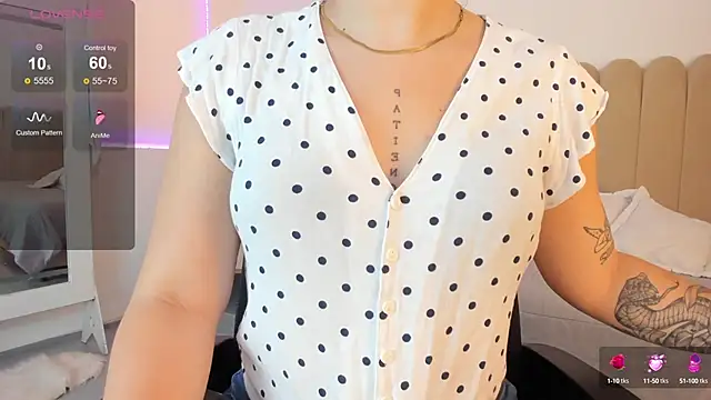 Snapshot of anna-henao chatting on December 23, 2024, 12:19 pm anna-henao online show from December 23, 2024, 12:19 pm