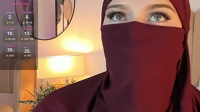 Snapshot of anna-henao chatting on January 25, 2025, 5:40 pm anna-henao online show from January 25, 2025, 5:40 pm