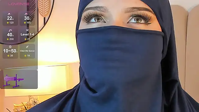 Snapshot of anna-henao chatting on February 24, 2025, 4:26 pm anna-henao online show from February 24, 2025, 4:26 pm