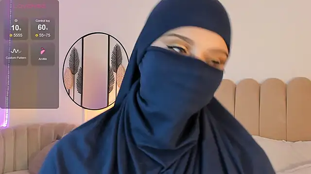 Snapshot of anna-henao chatting on February 25, 2025, 12:45 pm anna-henao online show from February 25, 2025, 12:45 pm