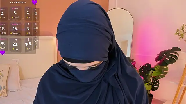 Snapshot of anna-henao chatting on September 24, 2025, 7:06 pm anna-henao online show from September 24, 2025, 7:06 pm