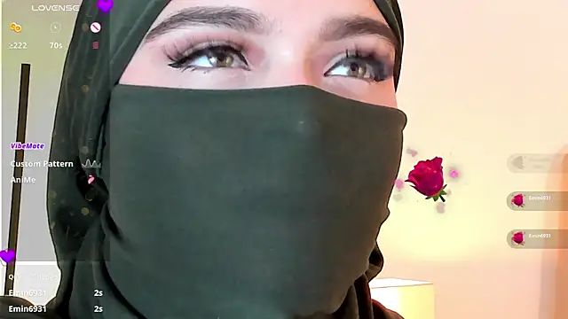Snapshot of anna-henao chatting on July 5, 2026, 12:28 am anna-henao online show from July 5, 2026, 12:28 am