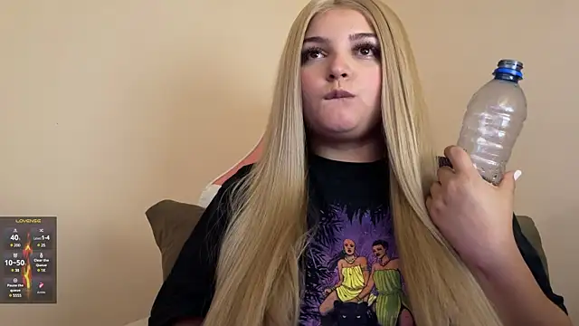 Snapshot of SweetPaige_ chatting on January 16, 2025, 7:41 pm SweetPaige online show from January 16, 2025, 7:41 pm