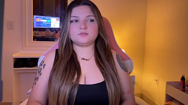 Snapshot of SweetPaige_ chatting on September 15, 2025, 2:11 am SweetPaige online show from September 15, 2025, 2:11 am