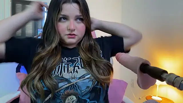 SweetPaige  online show from October 24, 2025, 3:52 pm