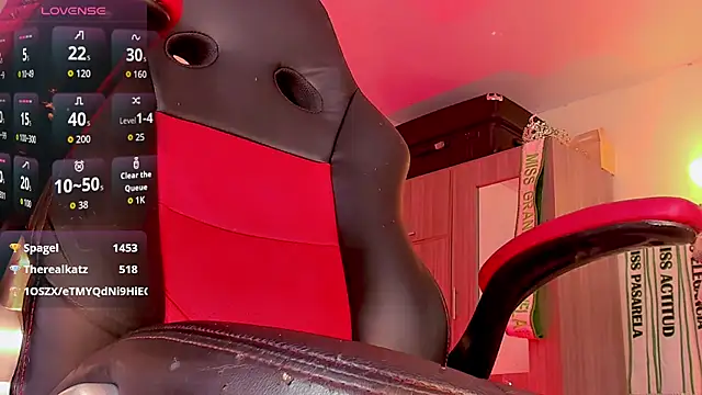 naomy  xx online show from March 15, 2026, 8:42 am