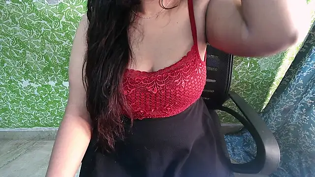  mOOn light  online show from December 1, 2025, 5:01 am