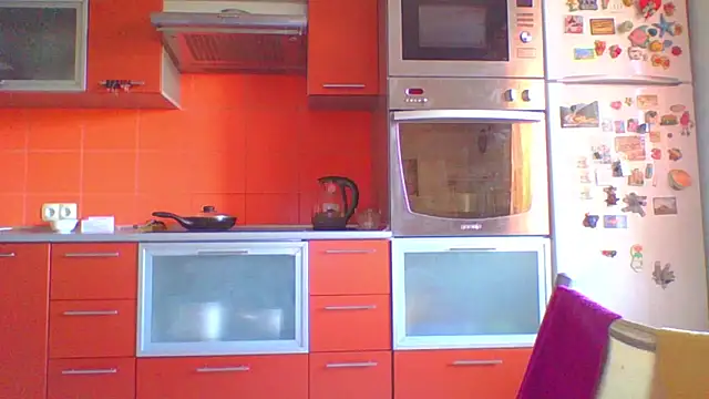 mira robinsonnn online show from September 25, 2025, 2:37 am