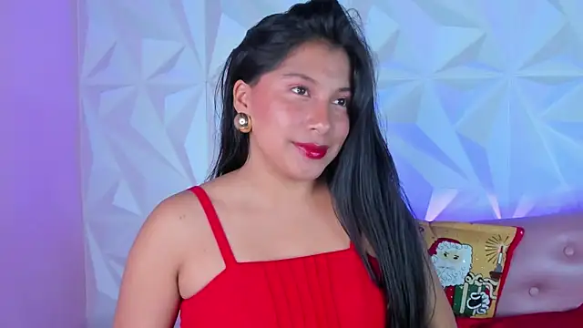 LinnaGardenia online show from December 25, 2024, 6:41 am