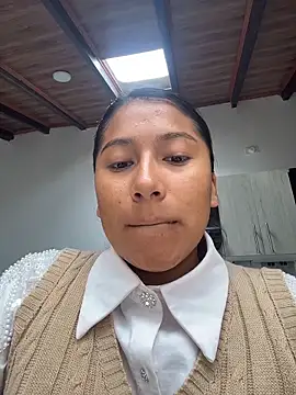 LinnaGardenia online show from March 6, 2026, 2:13 pm