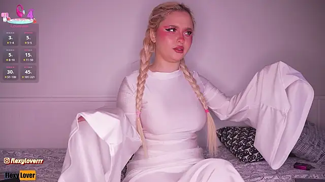 Snapshot of Flexy_Lover chatting on February 16, 2026, 2:24 pm Flexy Lover online show from February 16, 2026, 2:24 pm