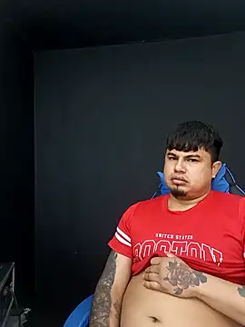 Snapshot of DickMasterfindom chatting on March 11, 2026, 4:40 am DickMasterfindom online show from March 11, 2026, 4:40 am