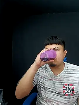 Snapshot of DickMasterfindom chatting on March 14, 2026, 9:31 pm DickMasterfindom online show from March 14, 2026, 9:31 pm