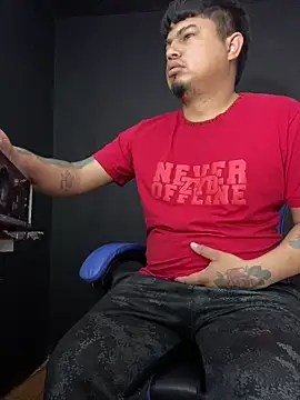 Snapshot of DickMasterfindom chatting on April 9, 2026, 3:39 am DickMasterfindom online show from April 9, 2026, 3:39 am