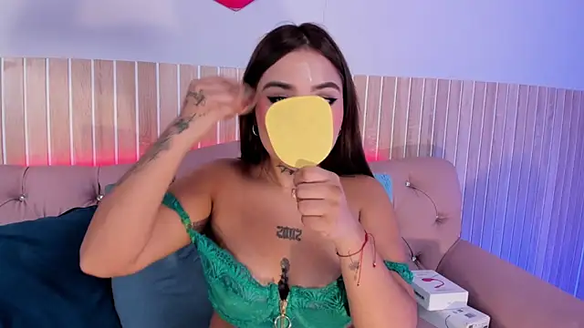 jessymorgan  online show from December 3, 2025, 3:36 am