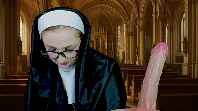 Snapshot of helenas_fantasy chatting on February 22, 2026, 3:18 am helenas fantasy online show from February 22, 2026, 3:18 am