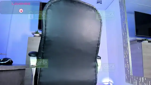 Jhonny-Blake online show from January 9, 2026, 2:42 pm