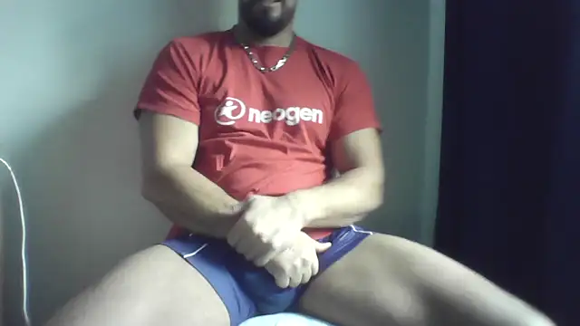 Snapshot of fl3xxx1 chatting on November 5, 2025, 10:48 am fl3xxx1 online show from November 5, 2025, 10:48 am