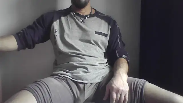 Snapshot of fl3xxx1 chatting on December 14, 2025, 10:53 am fl3xxx1 online show from December 14, 2025, 10:53 am