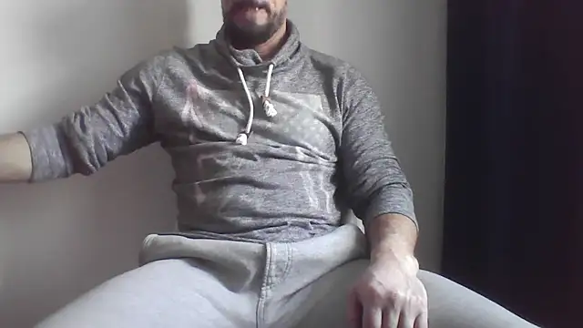 Snapshot of fl3xxx1 chatting on January 12, 2026, 10:20 am fl3xxx1 online show from January 12, 2026, 10:20 am