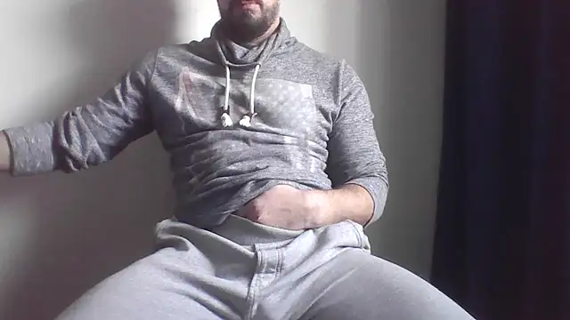 Snapshot of fl3xxx1 chatting on January 13, 2026, 10:42 am fl3xxx1 online show from January 13, 2026, 10:42 am