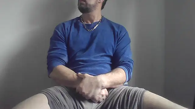 Snapshot of fl3xxx1 chatting on February 10, 2026, 9:13 am fl3xxx1 online show from February 10, 2026, 9:13 am